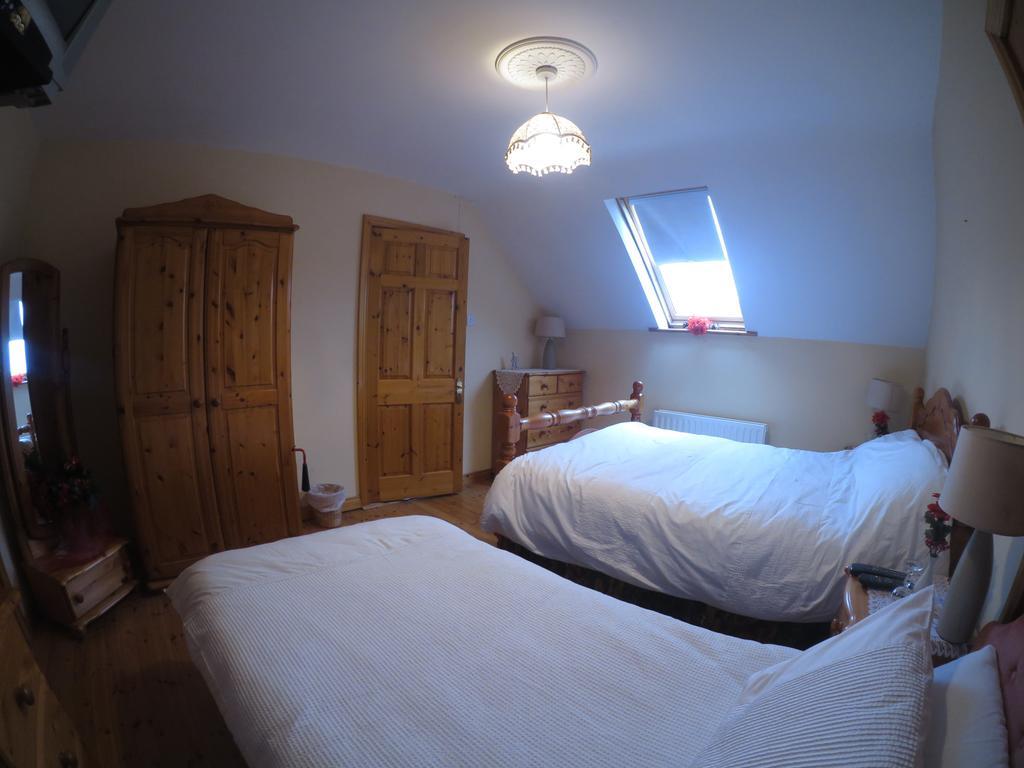 Derghaven B&B, Hostel&Self Catering Scarriff  Zimmer foto
